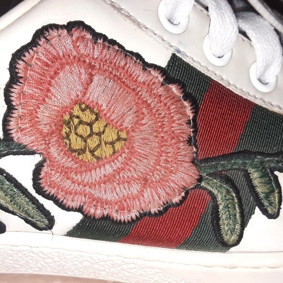 Rare GUCCI Ace floral LOGO sneakers--excellent condition - Picture 4 of 15